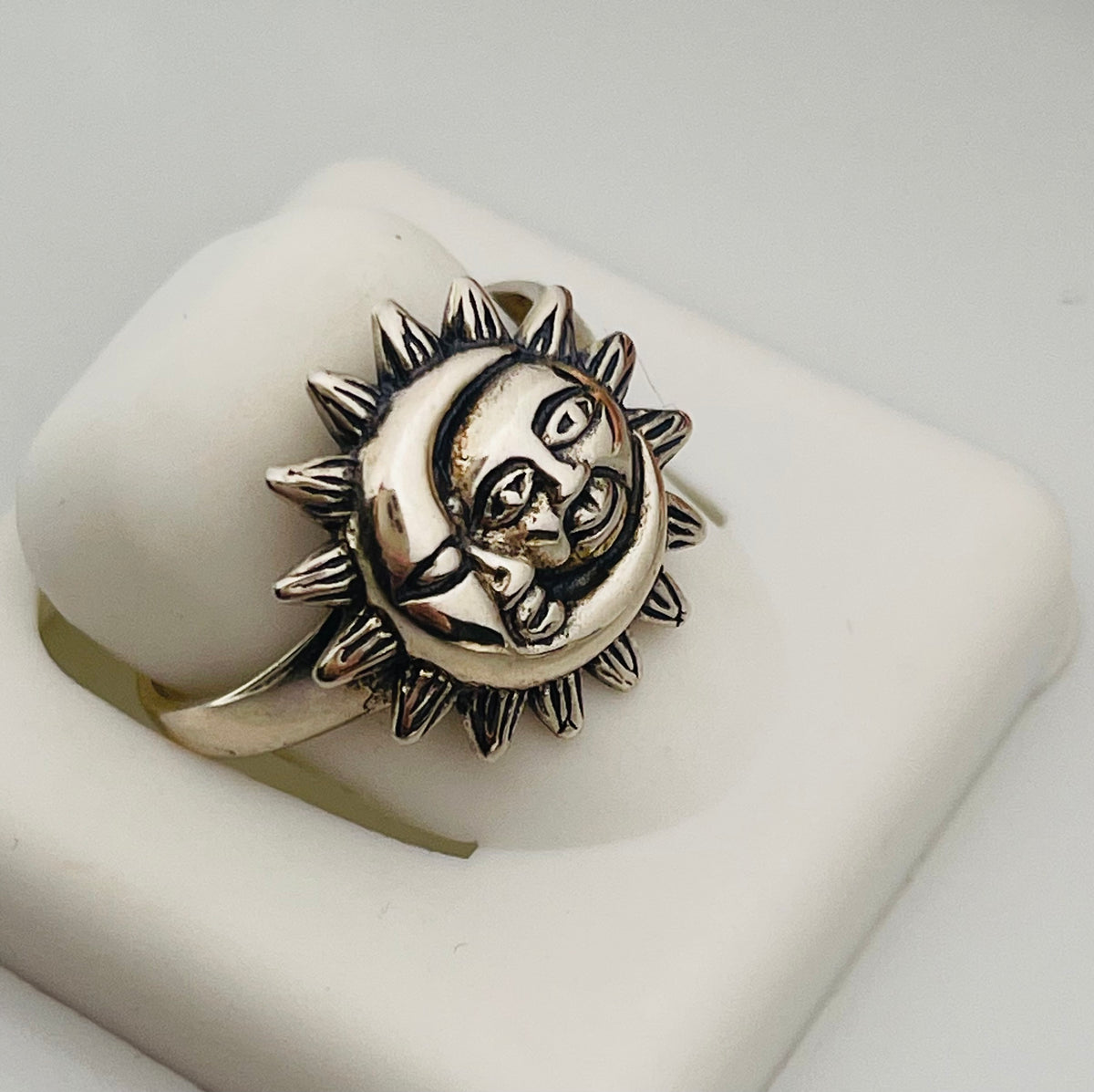 Sun Moon Ring