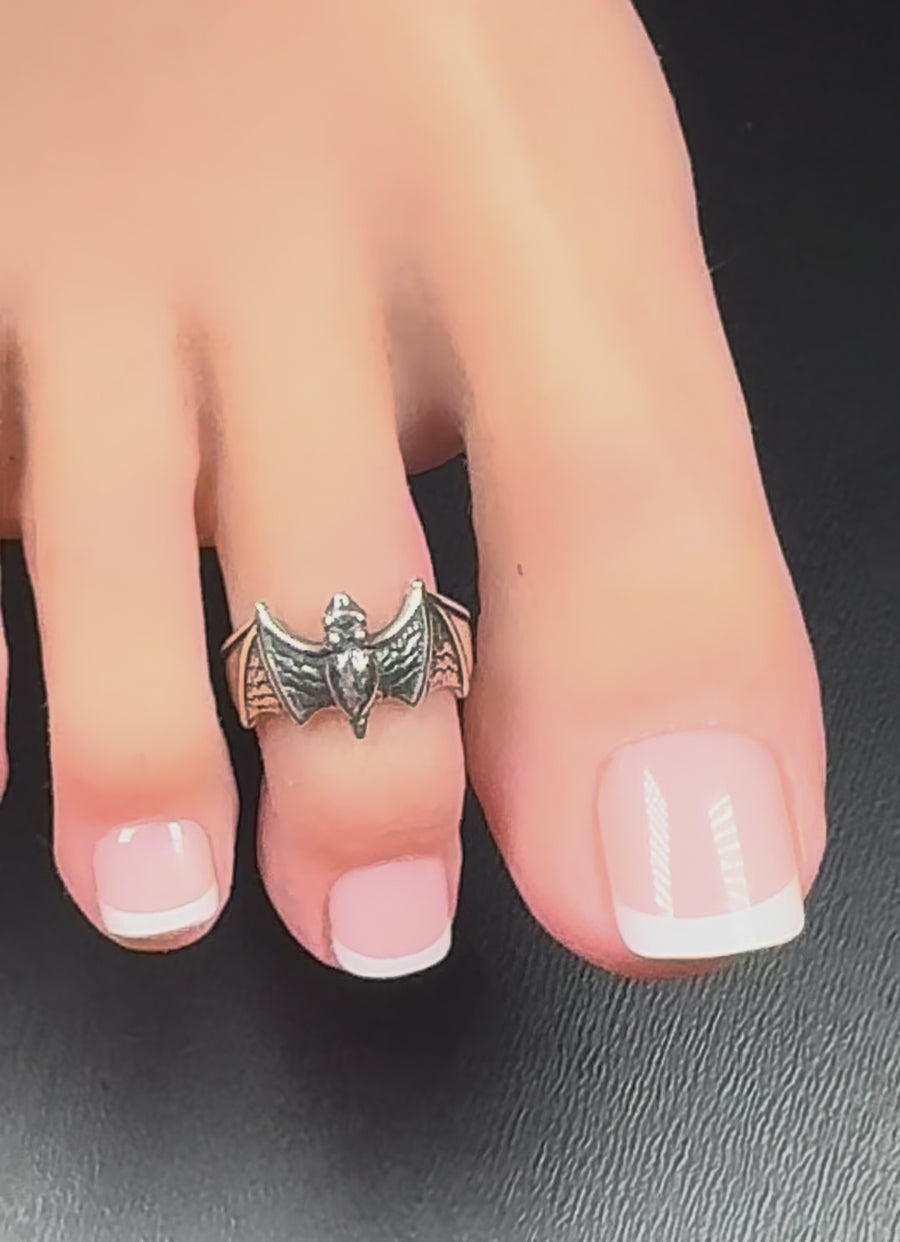 Sterling Silver Bat Toe Ring